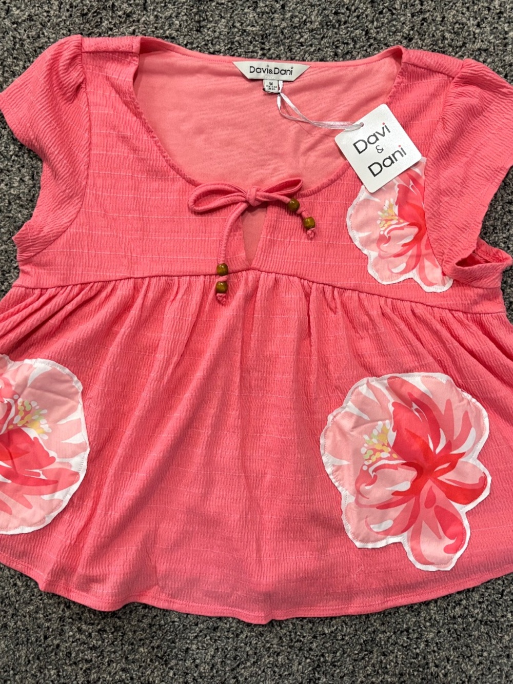 Davi & Dani flower pink top medium